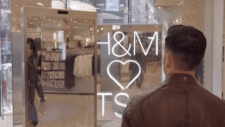 3 Ways to Impact Customer Experience Through Custom Retail Displays